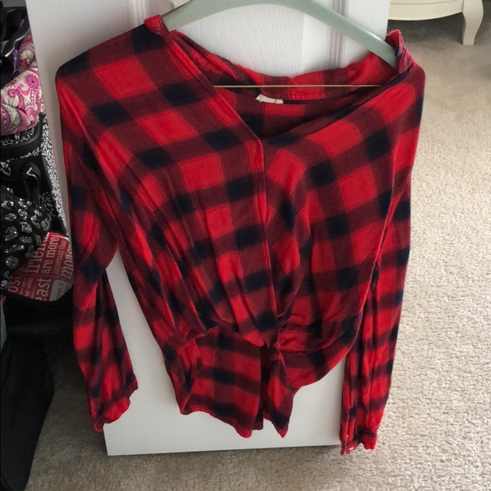 Super comfortable plaid shirt